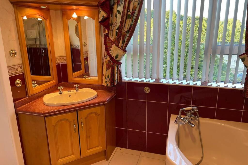 Glenmount Castleblayney Villa Exterior photo